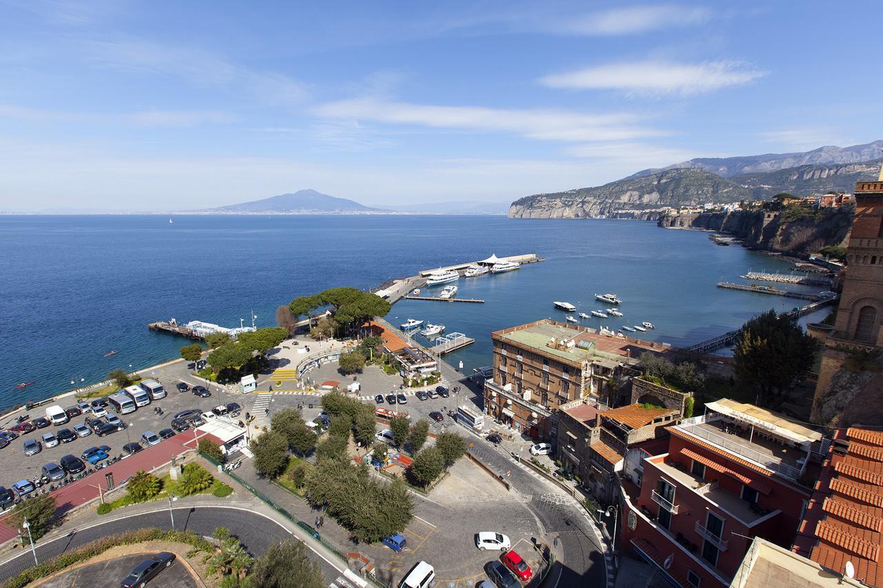 Amore Rentals - Gilda'S House Sorrento Exteriér fotografie